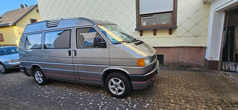 Silber Gebraucht 1991 VW T4 Van | 14.400 € - Bild 1/4