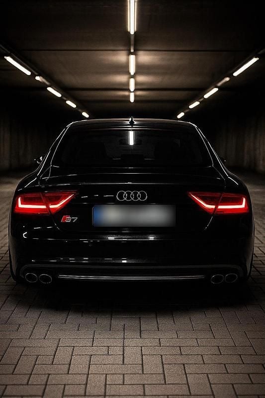 Schwarz Gebraucht 2014 Audi S7 Kleinwagen | 24.500 € - Bild 1/4