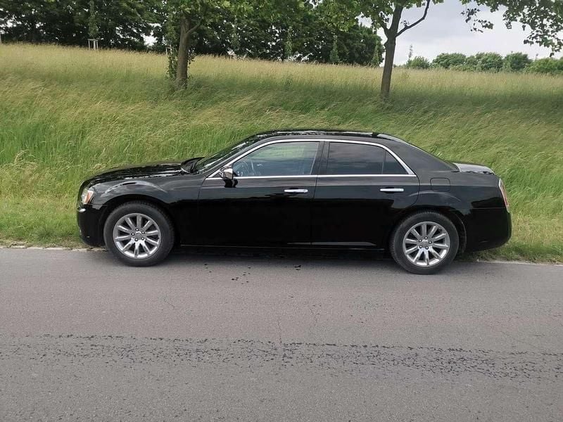 Gebraucht 2011 Chrysler 300C Limousine | 11.000 € (Guter Preis) - Bild 1/4