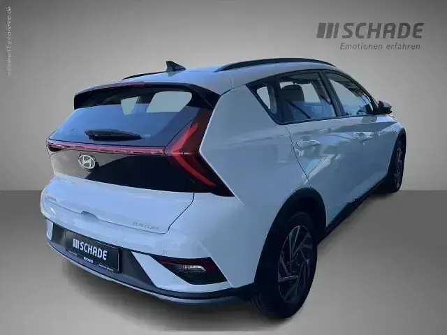 Gebraucht Hyundai Bayon Trend 101 PS (74 kW) 2025 Atlas white SUV