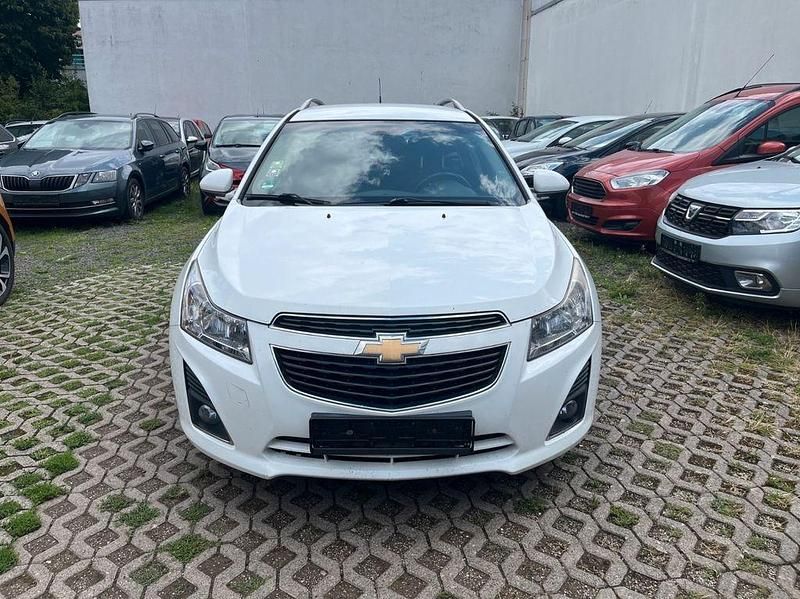 Gebraucht Chevrolet Cruze LT 140 PS (102 kW) 2013 Weiß Kombi