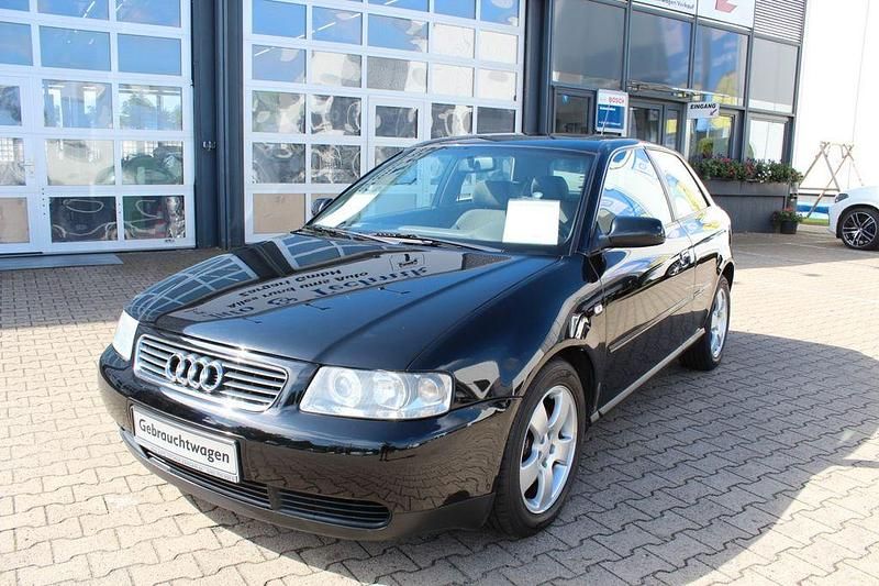 Gebraucht Audi A3 131 PS (96 kW) 2003 Schwarz Limousine