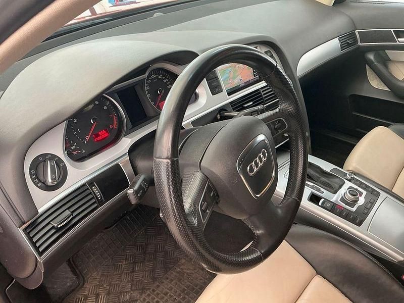 Gebraucht Audi A6 Ambiente 220 PS (161 kW) 2010 Rot Kombi