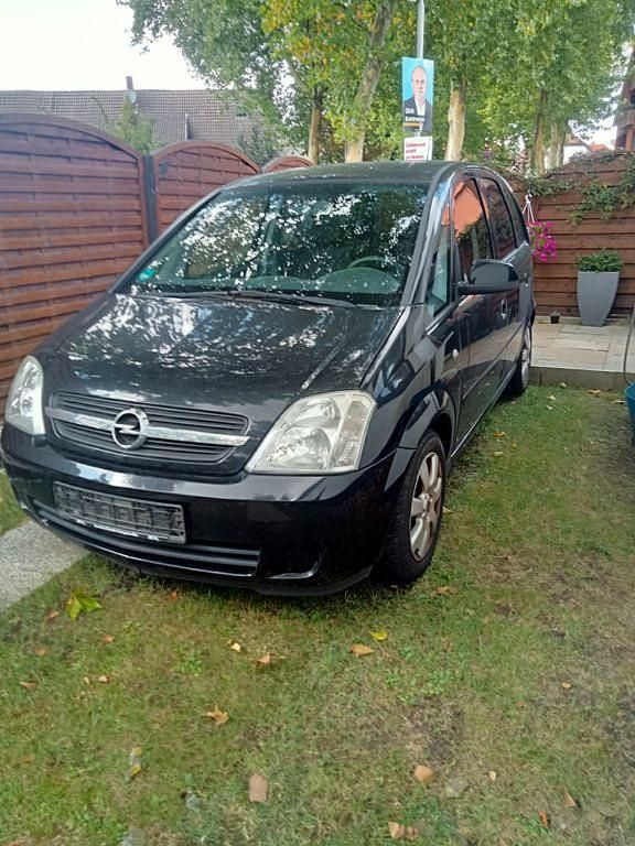 Schwarz Gebraucht 2005 Opel Meriva Edition Van / Kleinbus | 2.100 € (Teuer) - Bild 1/4