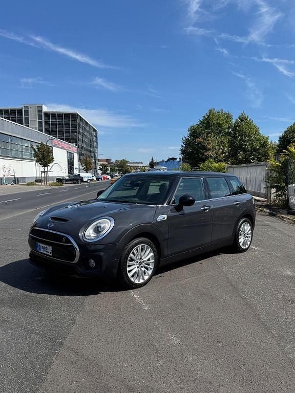 Grau Gebraucht 2017 Mini Cooper S Clubman Kombi | 17.500 € (Fairer Preis) - Bild 1/4
