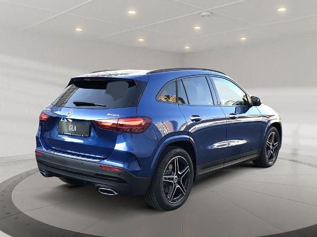 Gebraucht 2025 Mercedes GLA220 AMG line SUV | 50.880 € (Etwas zu teuer) - Bild 1/4
