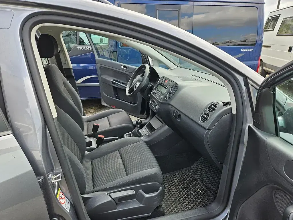 Gebraucht VW Golf VI Trendline 110 PS (80 kW) 2009 Grau Kleinwagen