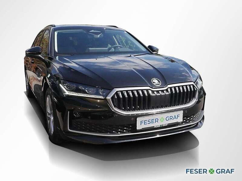 Gebraucht Skoda Superb Selection 150 PS (110 kW) 2024 Onyxschwarz metallic Kombi