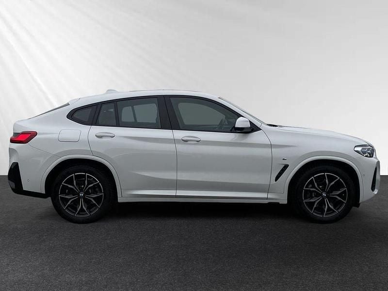 Gebraucht BMW X4 Efficient Dynamics 286 PS (210 kW) 2024 Alpinweiss SUV