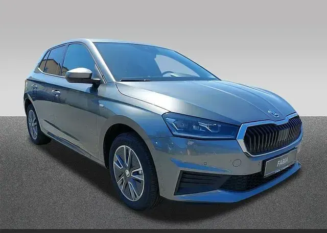 Gebraucht Skoda Fabia Tour 95 PS (69 kW) 2023 Graphite grau metallic met. graphite grau metallic met. Kleinwagen