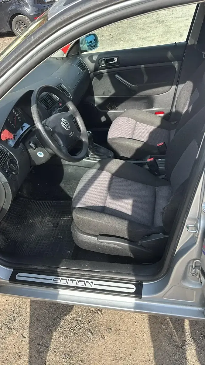 Gebraucht VW Golf IV 101 PS (74 kW) 2000 Grau Kombi