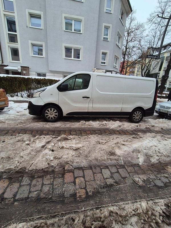 Gebraucht Renault Trafic 116 PS (85 kW) 2016 Van / Kleinbus