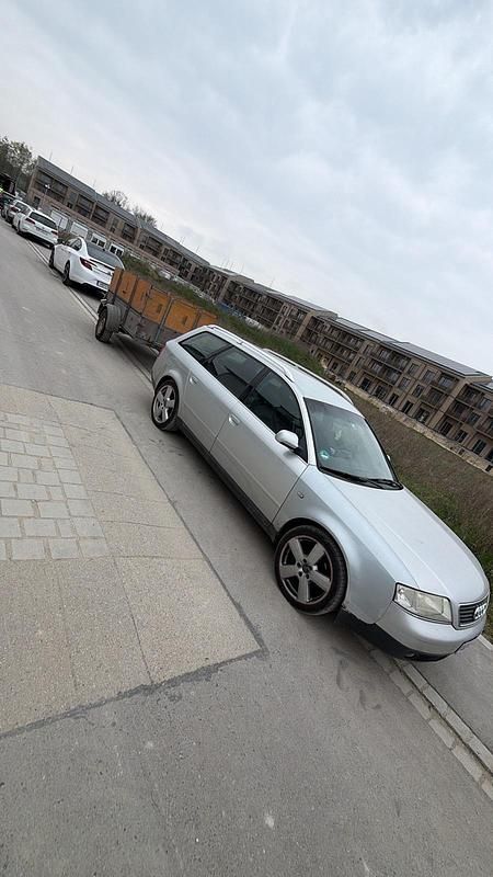 Usata Audi A6 150 CV (110 kW) 1999 Argento Station wagon