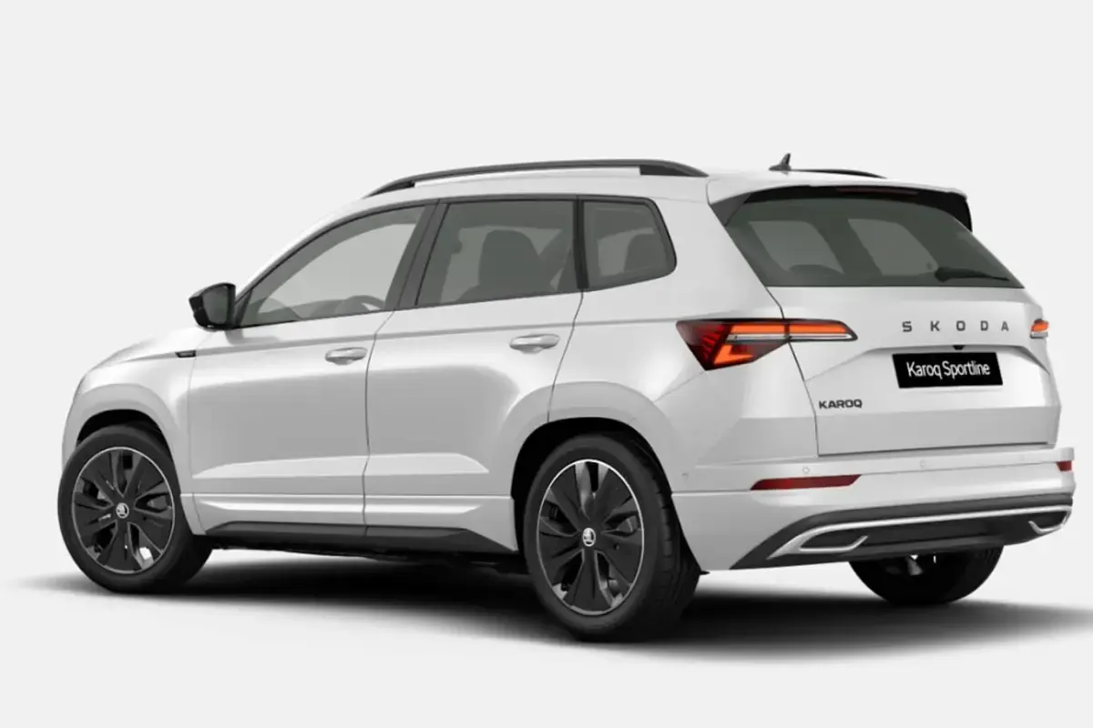 Neu Skoda Karoq 150 PS (110 kW) 2026 Moonweiß perleffekt SUV