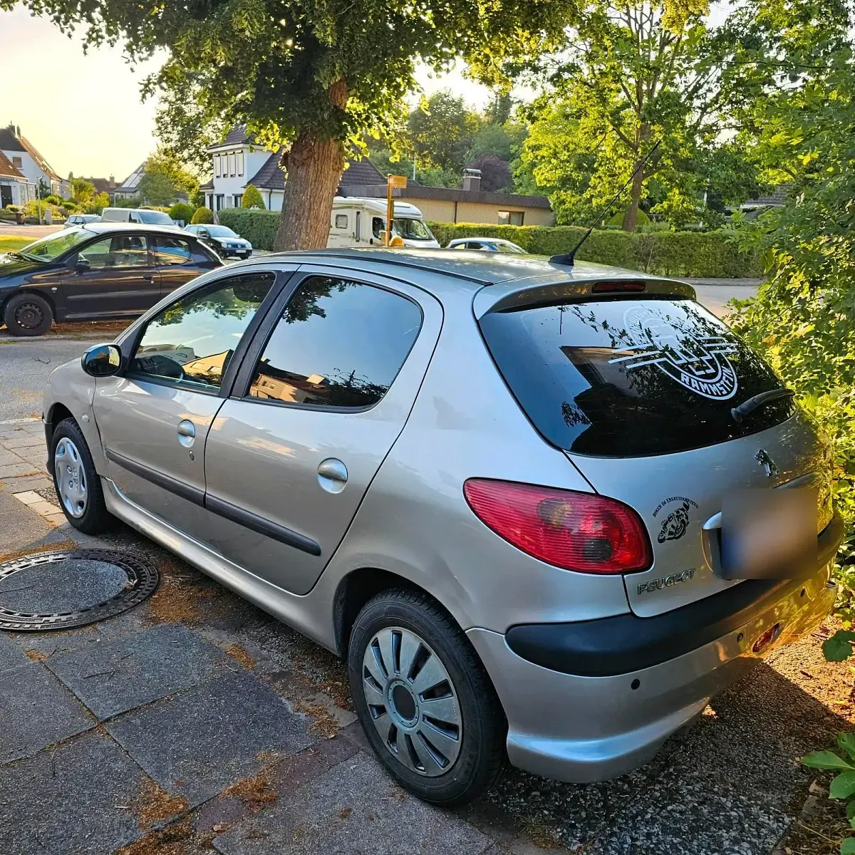 Gebraucht Peugeot 206 74 PS (54 kW) 2006 Silber Kleinwagen