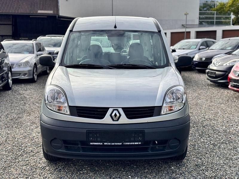 Grau Gebraucht 2008 Renault Kangoo Campus Van / Kleinbus | 3.499 € (Superpreis) - Bild 1/4