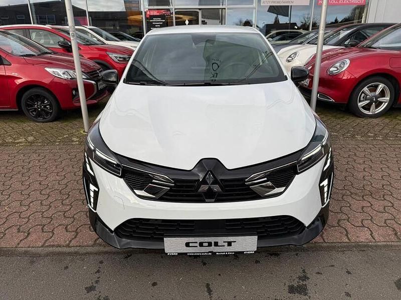 Neu Mitsubishi Colt Select 91 PS (66 kW) 2025 Antarktisweiß Kleinwagen