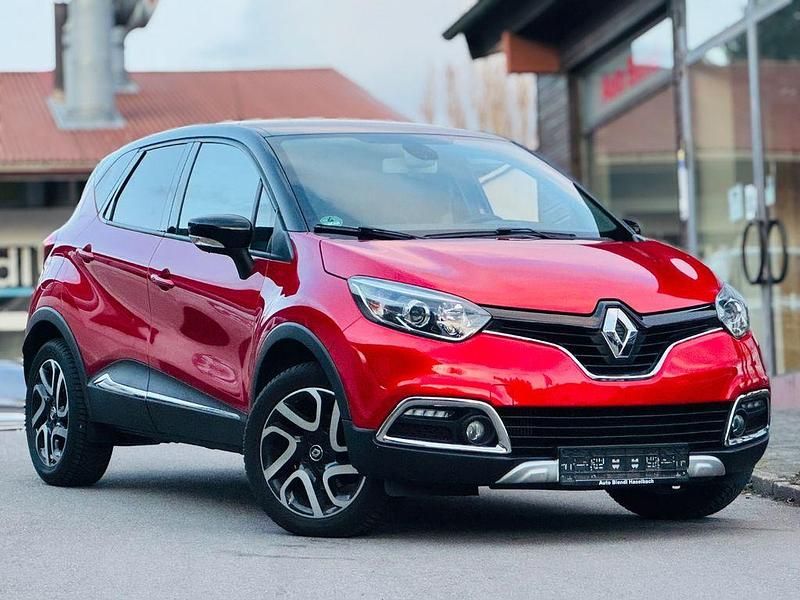 Gebraucht Renault Captur XMOD 118 PS (86 kW) 2017 Rot SUV