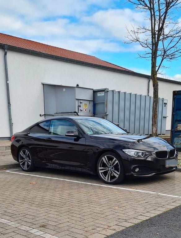 Braun Gebraucht 2014 BMW 420 Sport Line Coupé | 10.490 € (Teuer) - Bild 1/4