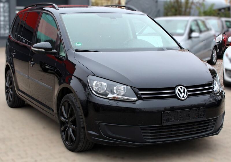 Schwarz Gebraucht 2011 VW Touran Trendline Van / Kleinbus | 3.990 € (Superpreis) - Bild 1/4