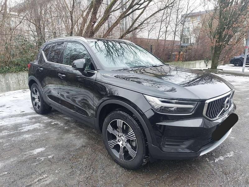 Gebraucht Volvo XC40 197 PS (144 kW) 2021 Schwarz SUV