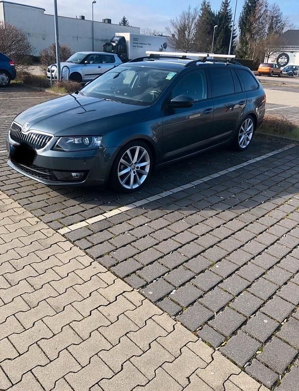 Gebraucht Skoda Octavia GreenLine 110 PS (80 kW) 2016 Grau Kleinwagen