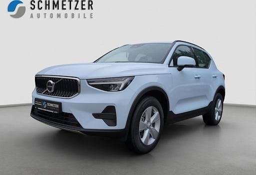 Neu Volvo XC40 163 PS (119 kW) 2025 Blau SUV