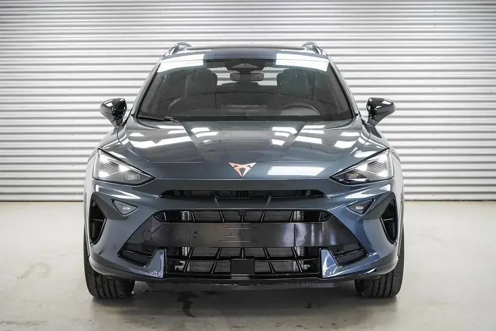 Neu Cupra Formentor 150 PS (110 kW) 2026 Magnetic grau metallic (s7) SUV