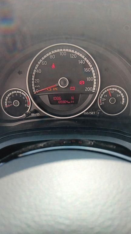 Second-hand VW up! 75 CP (55 kW) 2015 Negru Hatchback