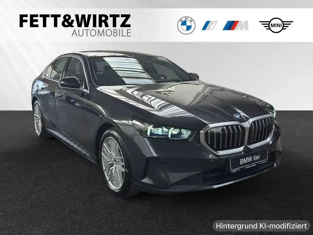 Gebraucht BMW 530e Sport Line 299 PS (219 kW) 2024 Limousine