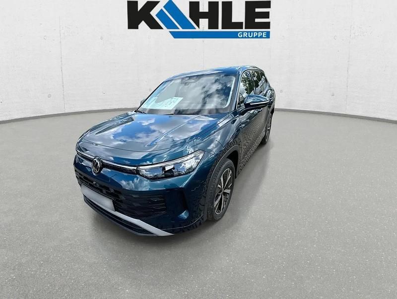 Gebraucht VW Tayron Life 150 PS (110 kW) 2025 Blau SUV