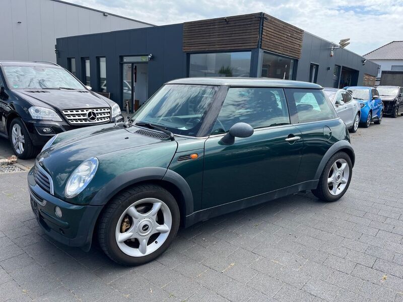 Grün Gebraucht 2002 Mini ONE Kleinwagen | 650 € (Superpreis) - Bild 1/4