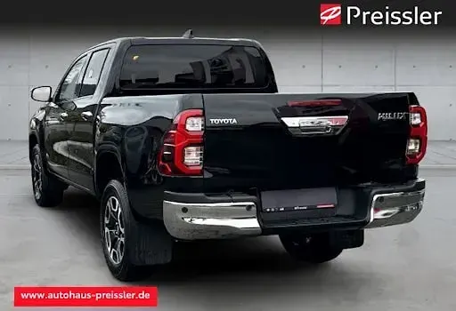 Nowe Toyota HiLux Executive 204 KM (150 kW) 2026 Czarny Pickup