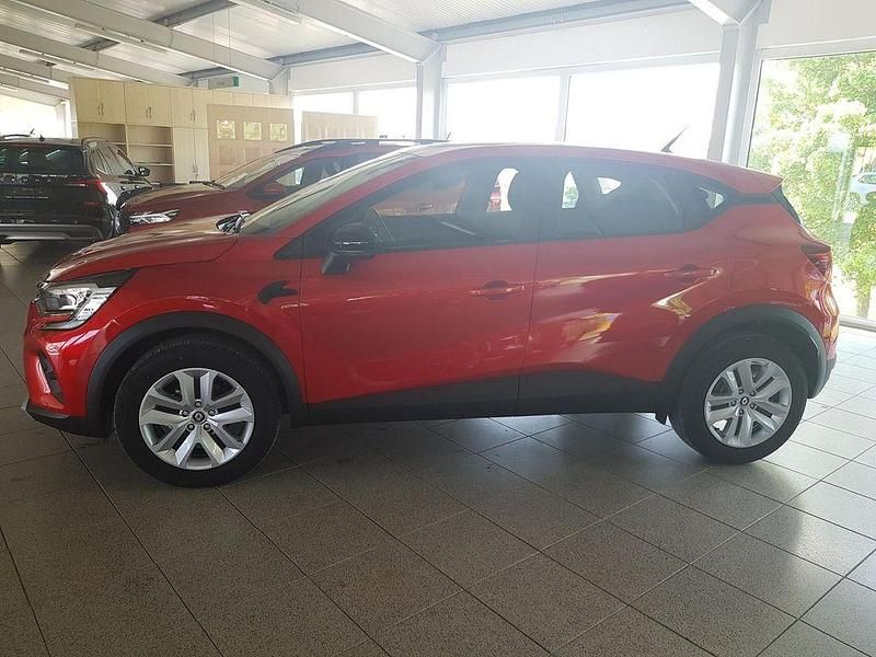 Gebraucht Renault Captur 140 PS (102 kW) 2022 Rot SUV