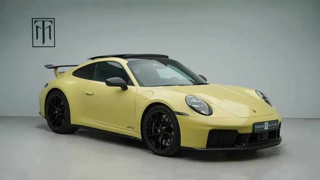 Gebraucht Porsche 992 Chrono 541 PS (397 kW) 2025 Gelb