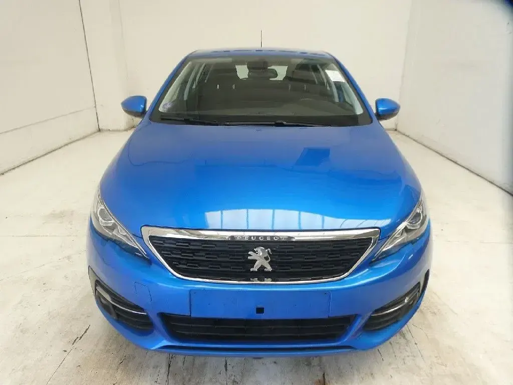 Gebraucht Peugeot 308 Active 110 PS (80 kW) 2020 Blau Limousine
