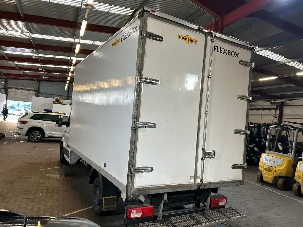 Gebraucht VW Crafter 140 PS (102 kW) 2024 Weiß Van