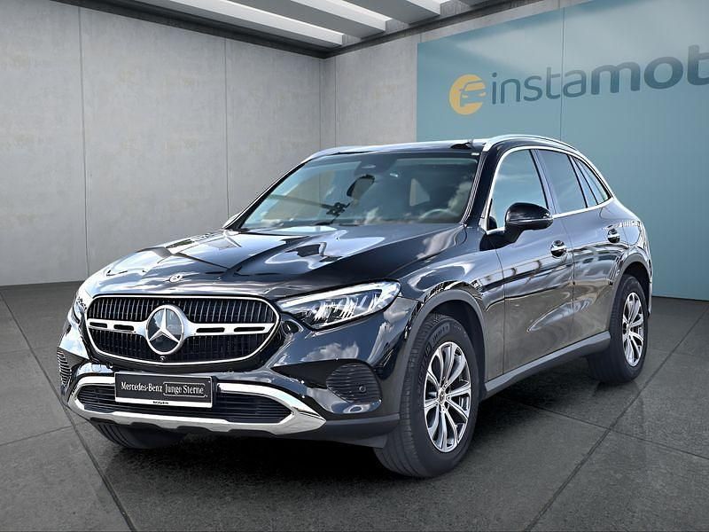 Schwarz Gebraucht 2024 Mercedes GLC220 SUV | 53.199 € (Superpreis) - Bild 1/4