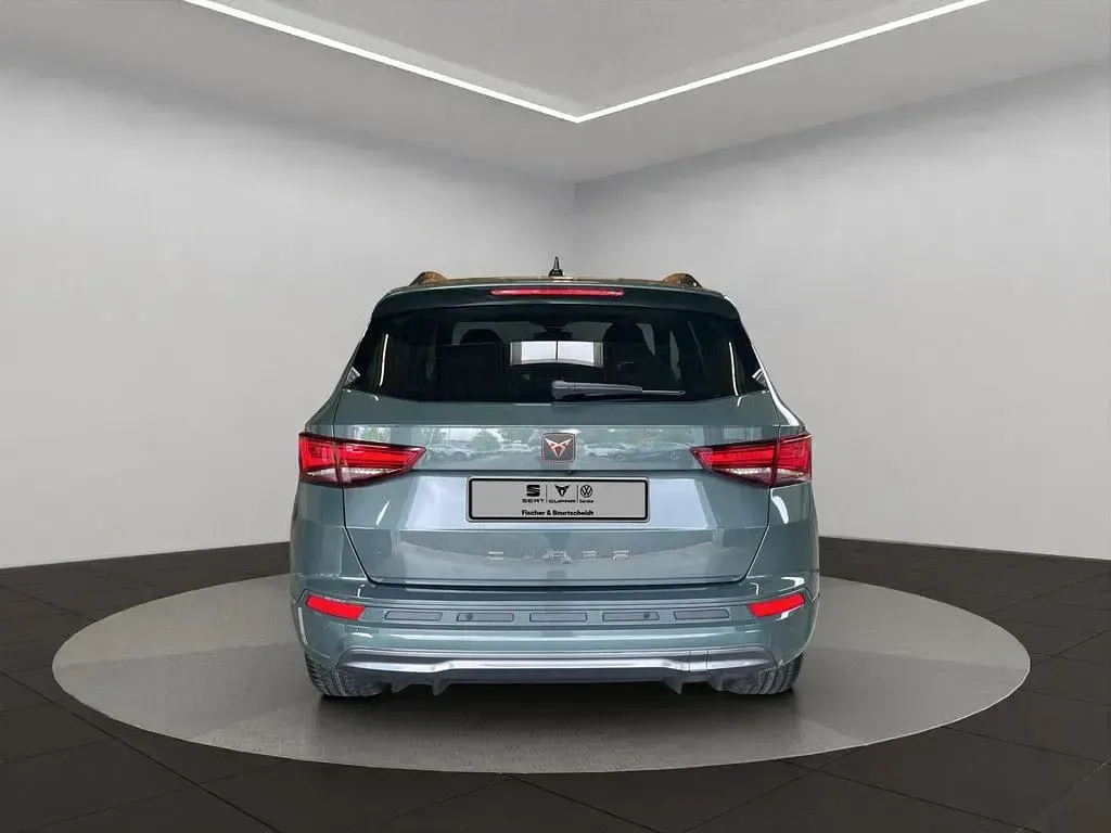 Neu Cupra Ateca 190 PS (139 kW) 2026 Wurzelgrün SUV