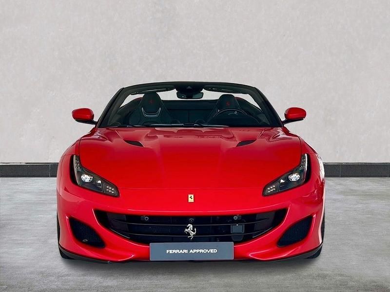 Second-hand Ferrari Portofino 600 CP (441 kW) 2019 Roșu Cabrio