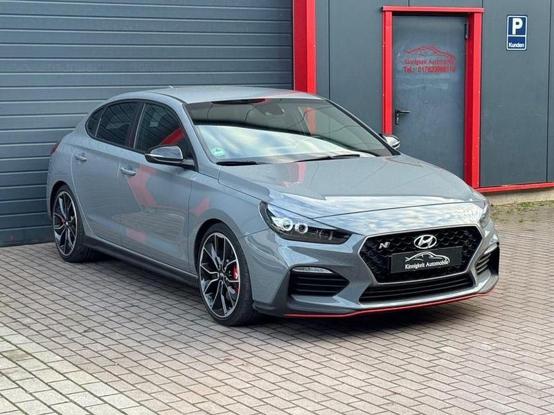 Grau Gebraucht 2019 Hyundai i30 N Performance Limousine | 22.990 € (Fairer Preis) - Bild 1/4
