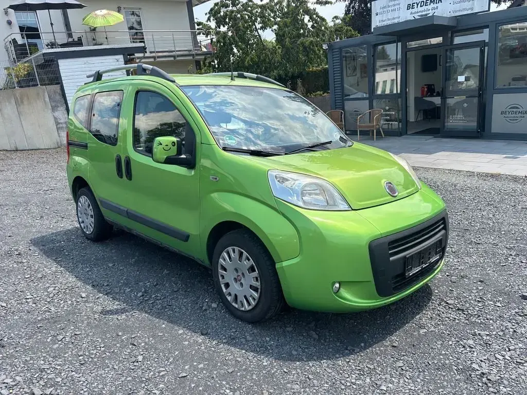 Gebraucht Fiat Qubo Dynamic 73 PS (53 kW) 2009 Grün Van / Kleinbus