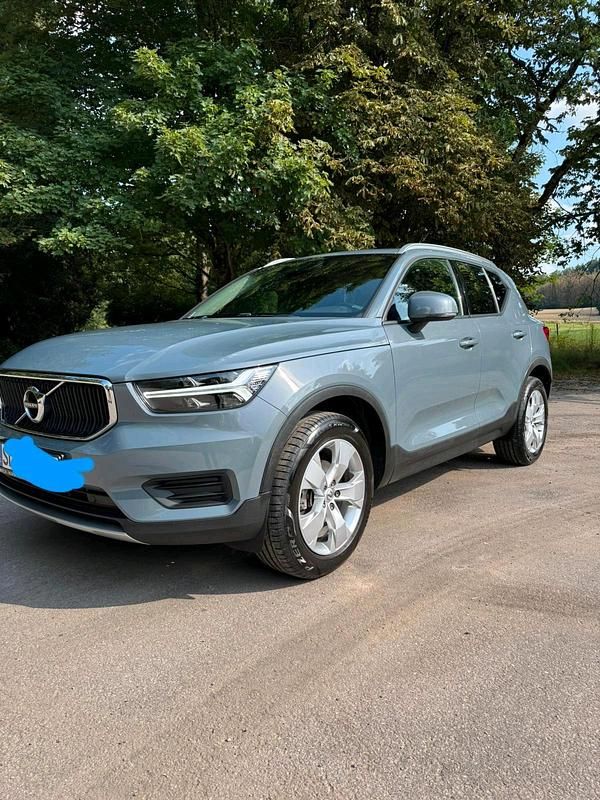 Grau Gebraucht 2019 Volvo XC40 SUV | 22.500 € - Bild 1/4