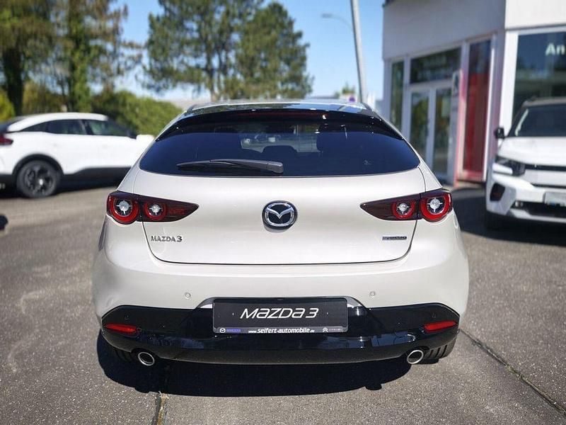 Gebraucht Mazda 3 Exclusive-Line 140 PS (102 kW) 2025 Platinum quartz m Limousine