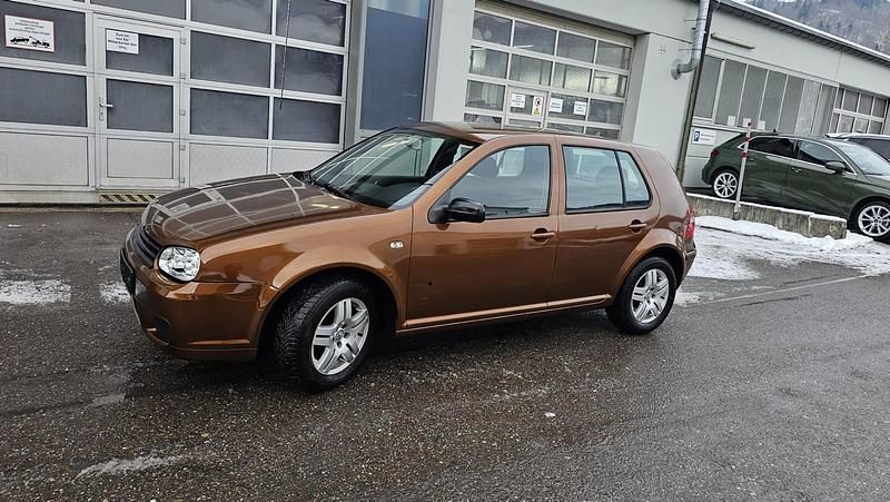 Gebraucht VW Golf IV 75 PS (55 kW) 2001 Andere farben Limousine