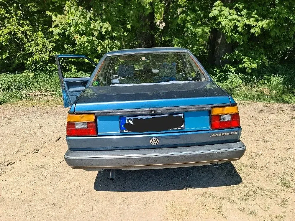 Gebraucht VW Jetta 72 PS (52 kW) 1988 Blau Limousine
