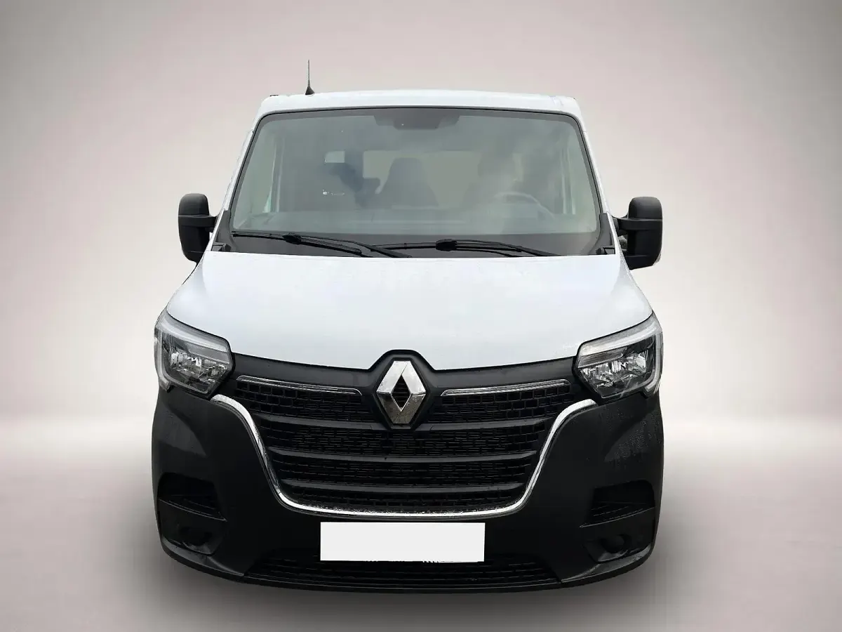 Gebraucht Renault Master 145 PS (106 kW) 2022 Manufacturer Van / Kleinbus