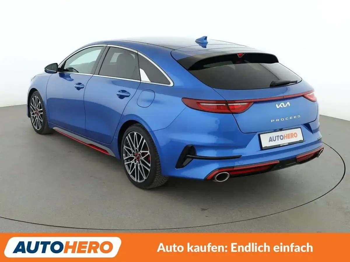 Gebraucht Kia ProCeed GT 204 PS (150 kW) 2024 Blau Kombi
