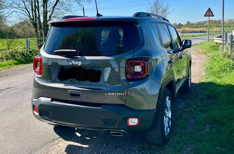 Gebraucht Jeep Renegade 120 PS (88 kW) 2019 Grau SUV