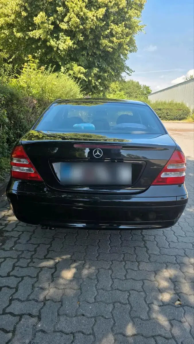 Gebraucht Mercedes C180 142 PS (104 kW) 2005 Schwarz Limousine